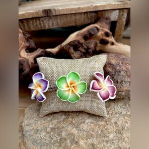 Hawaiian Multicolor Fimo Plumeria Flower Bracelet NEW!